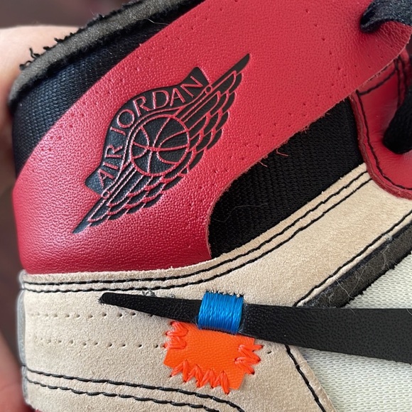 ❗️OFF WHITE JORDAN 1❗️ - Picture 13 of 16